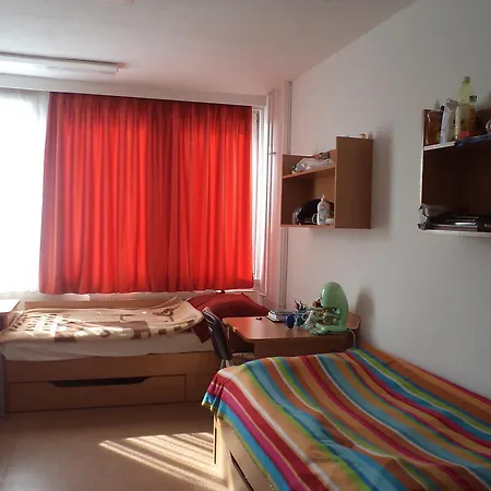 Almagyardombi Kollegium Eğri