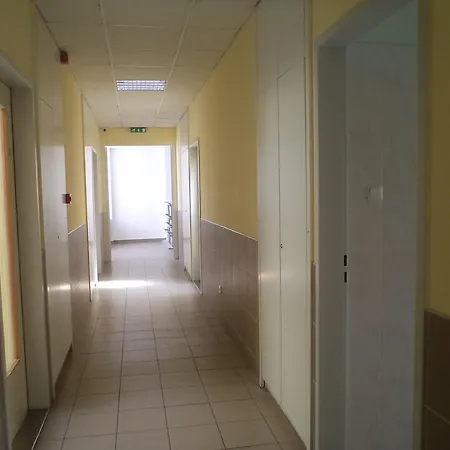 Almagyardombi Kollegium Eğri